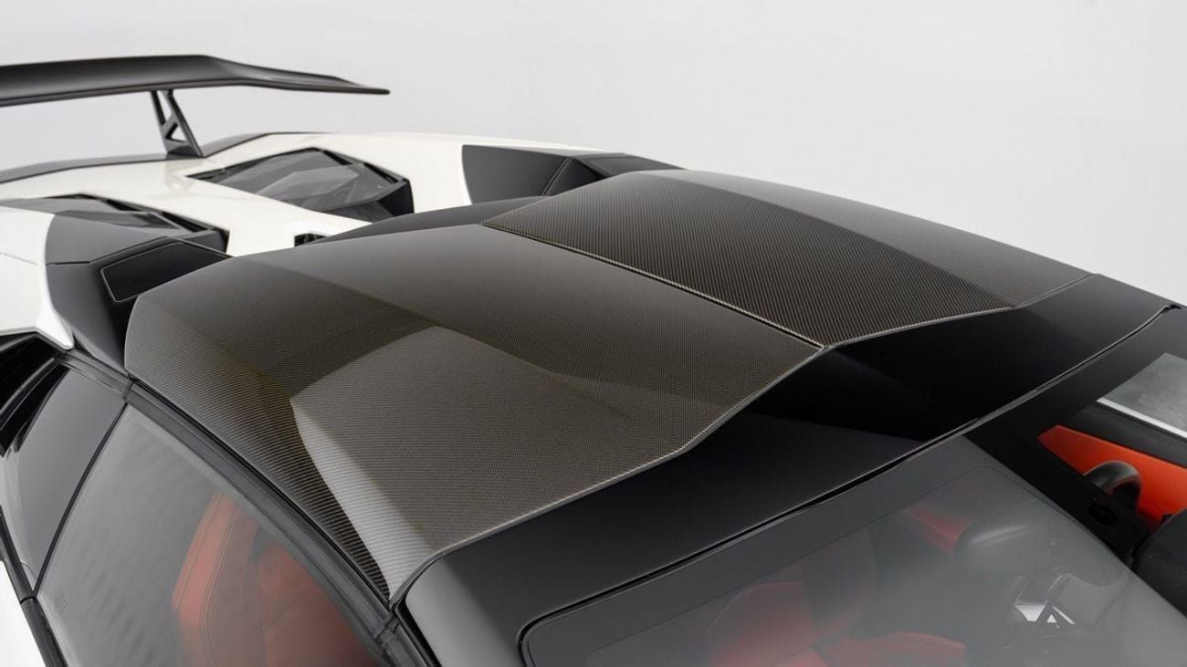 لامبورغيني أفينتادور LP 700-4 Roadster with DMC Kit - 2015 - GCC