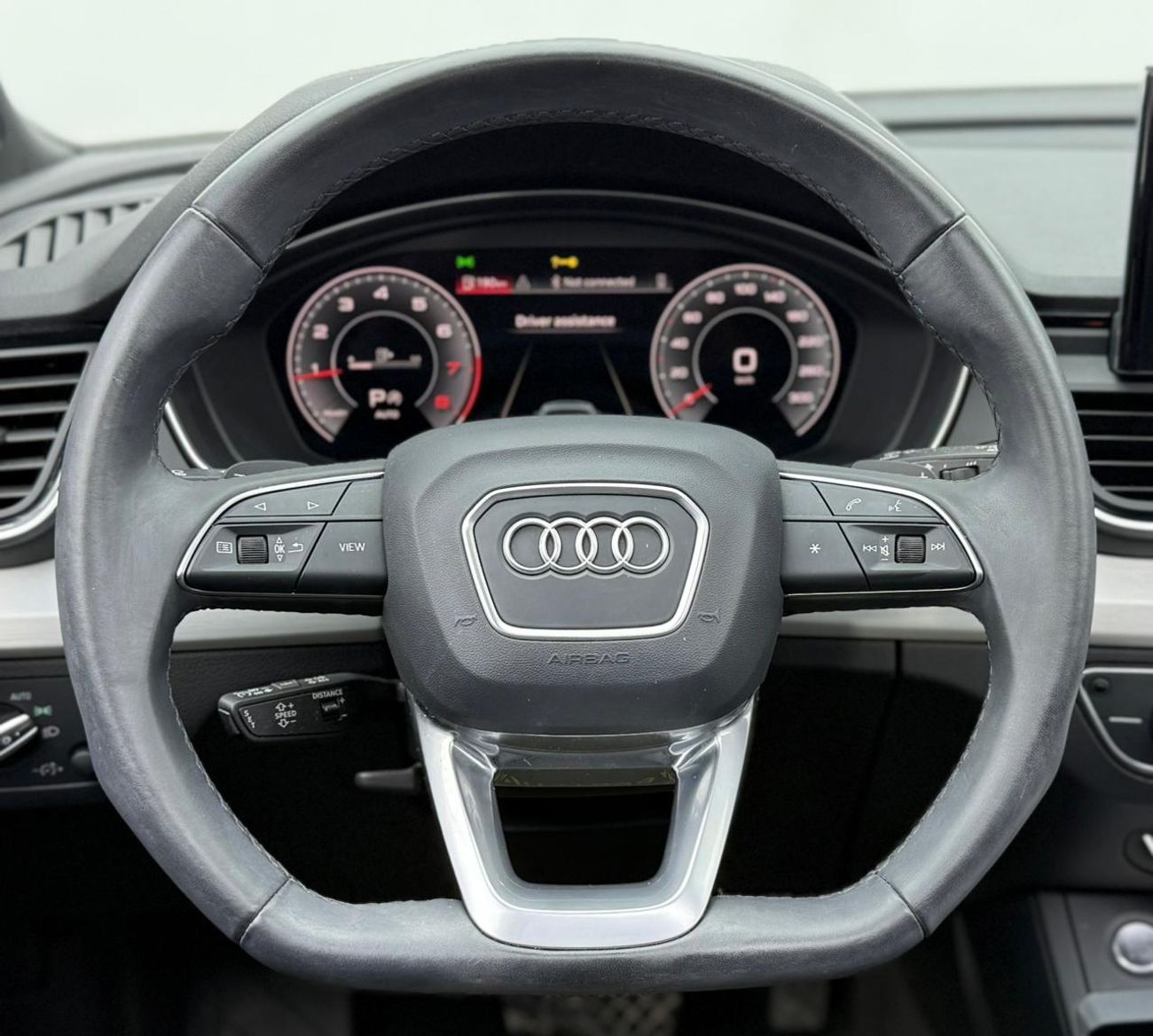 Audi Q5 45 TFSI quattro S Line 2.0L 2024 Audi Q5 S-Line Quattro, 2029 Audi Warranty + Service Pack, Low Km,