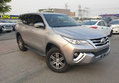 Toyota Fortuner 2.7L (4 CYLINDER) - PETROL