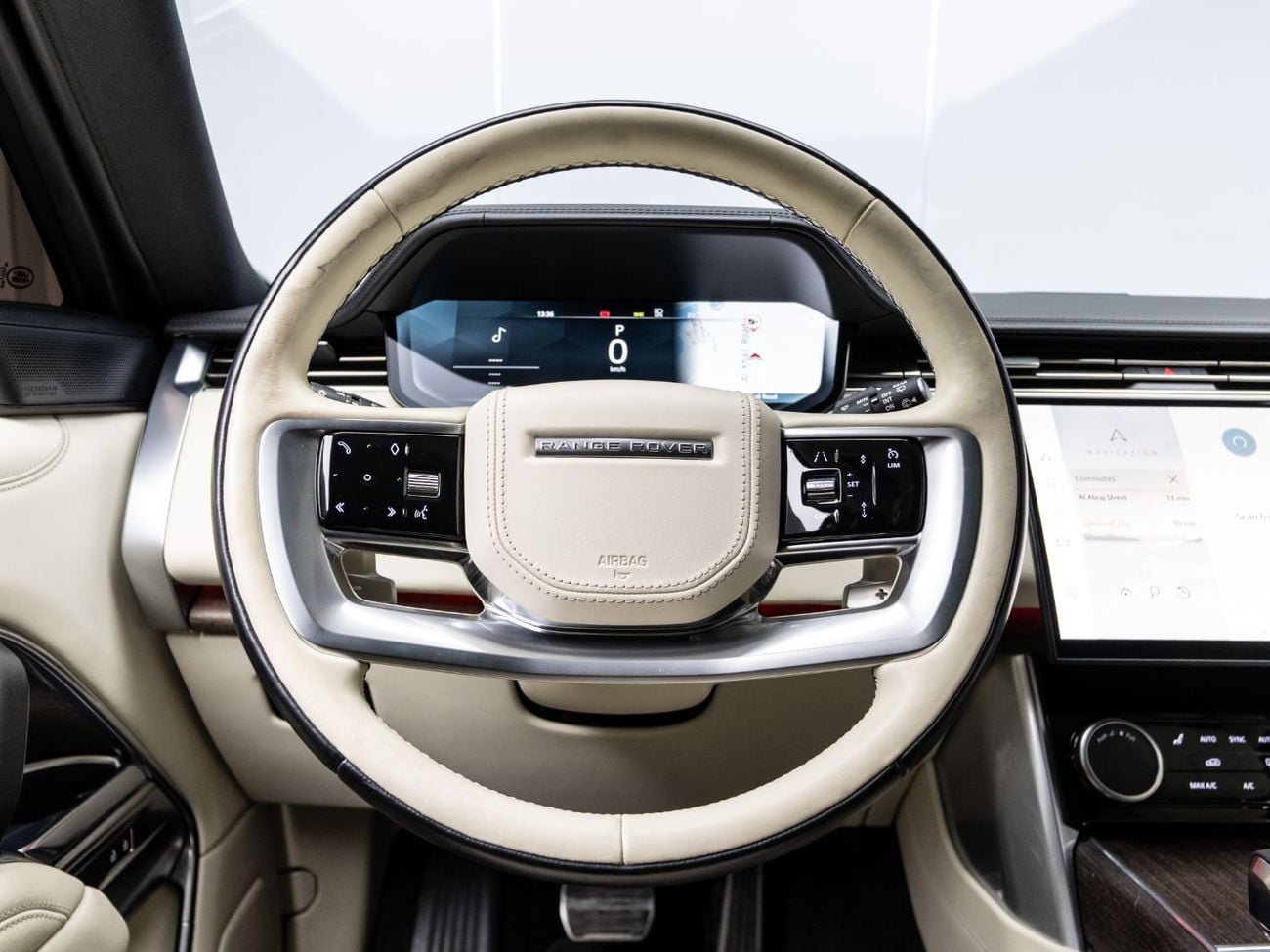 لاند روفر رينج روفر 2023 Range Rover HSE P400, 3.0TC I6, 4WD, 395bhp, 8 Speed Auto