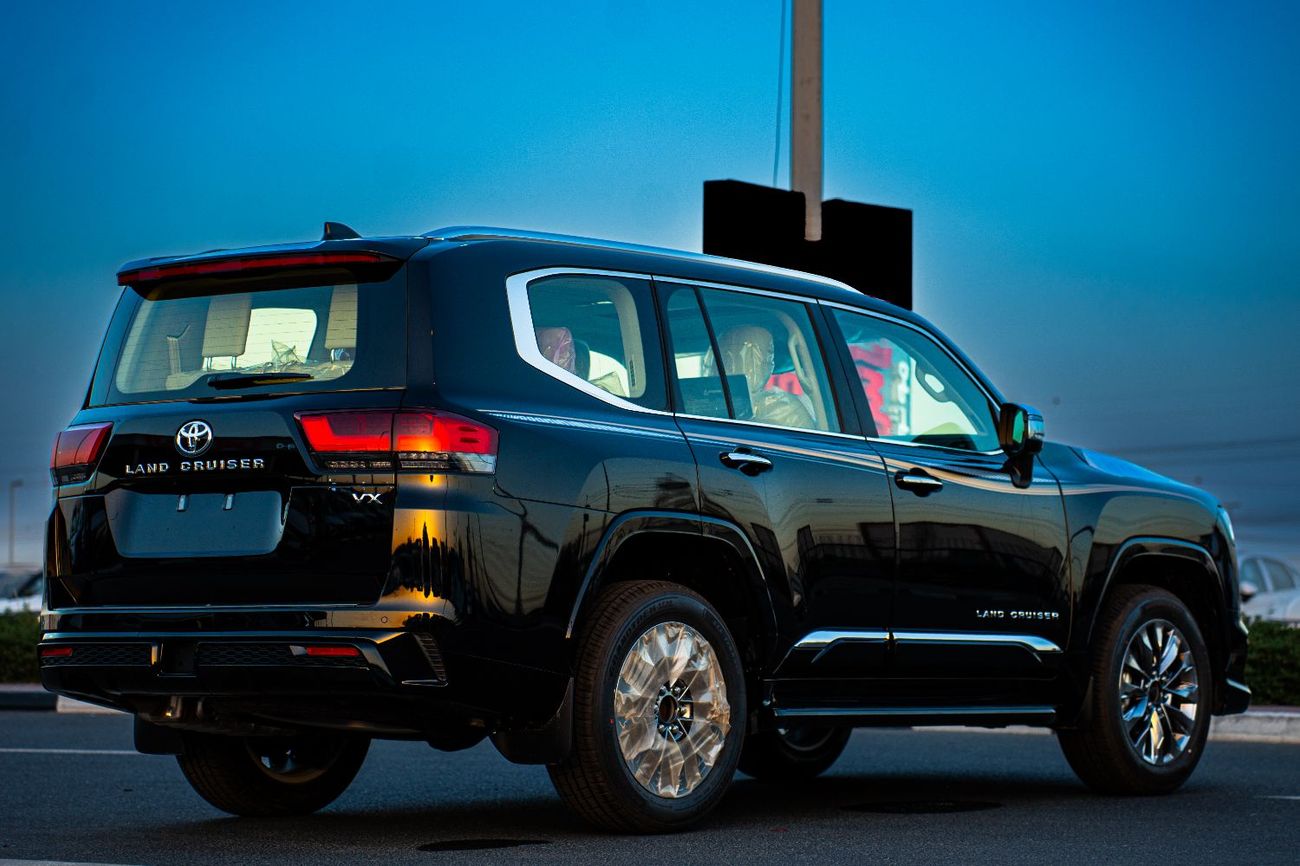 تويوتا لاند كروزر 2026 Toyota Land Cruiser LC300 VX  4.0L V6 petrol full-option