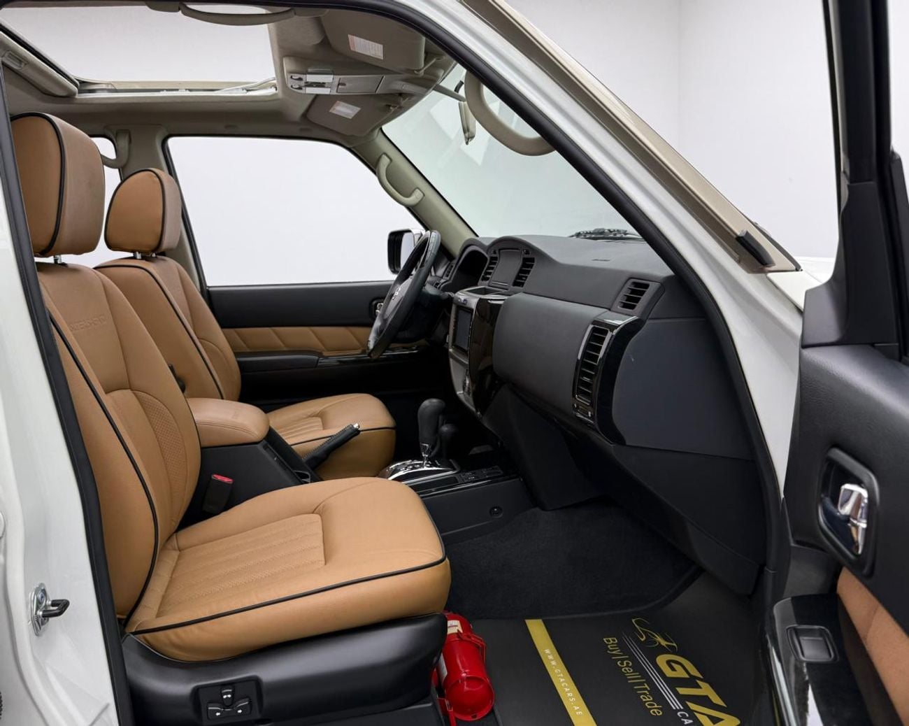 Nissan Patrol Super Safari 2021 Nissan Patrol Super Safari 4800 VTC, Warranty, Full Nissan Service History, Fully Loaded, GCC