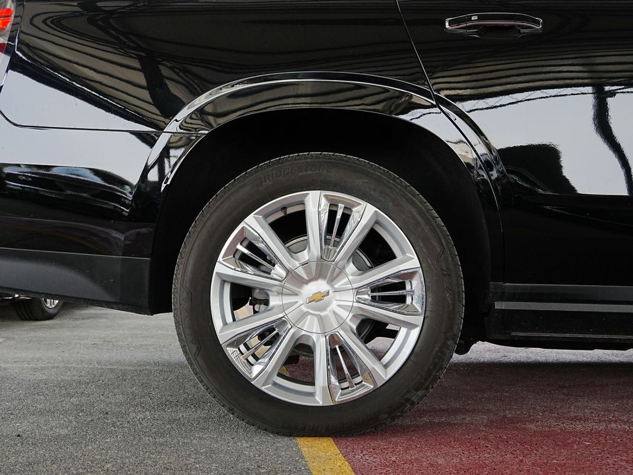 Chevrolet Tahoe HIGH COUNTRY