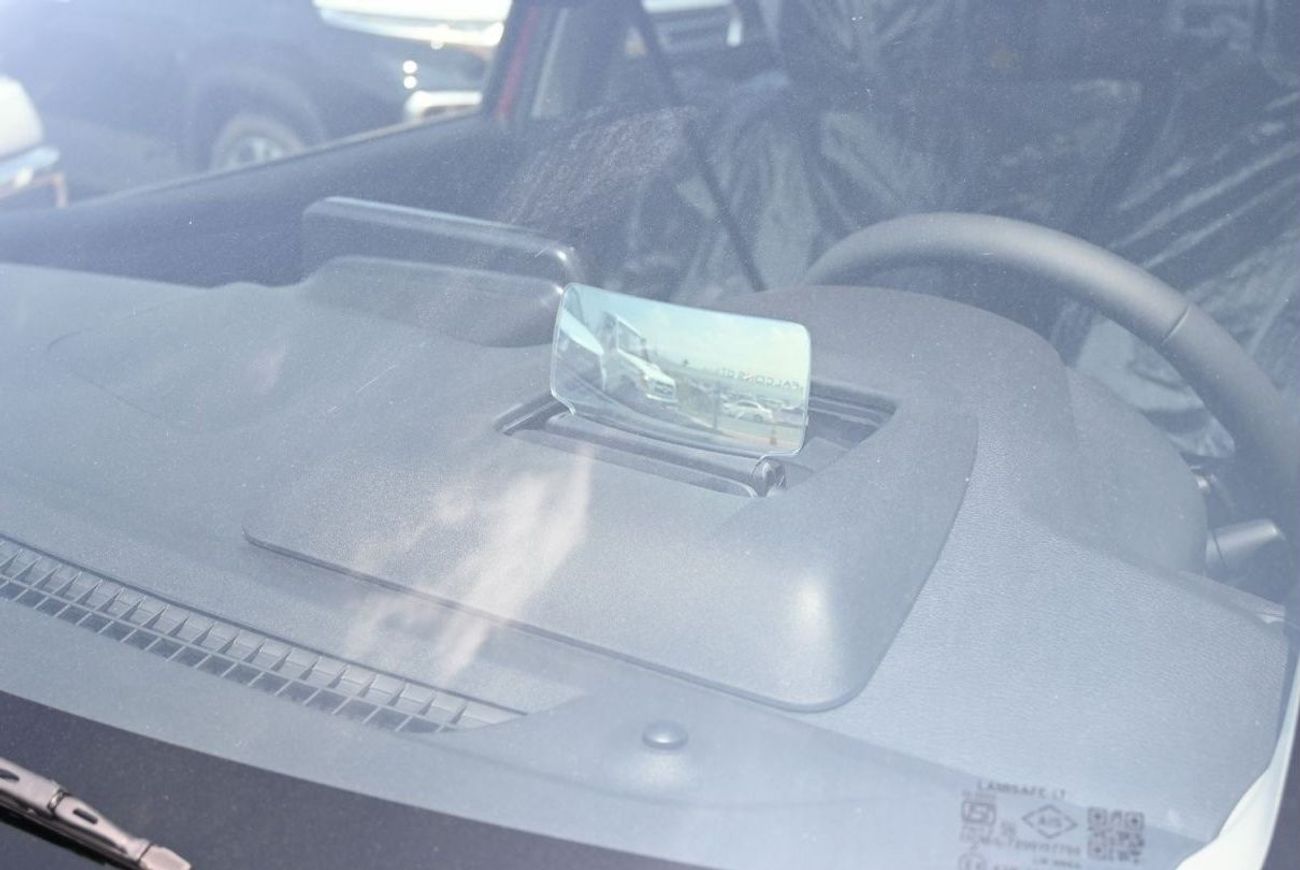 Suzuki Baleno Suzuki Baleno 1.5L Petrol, Hatchback, FWD, 5 Doors, 360 Camera, HUD, Cruise Control, Push Start, DVD