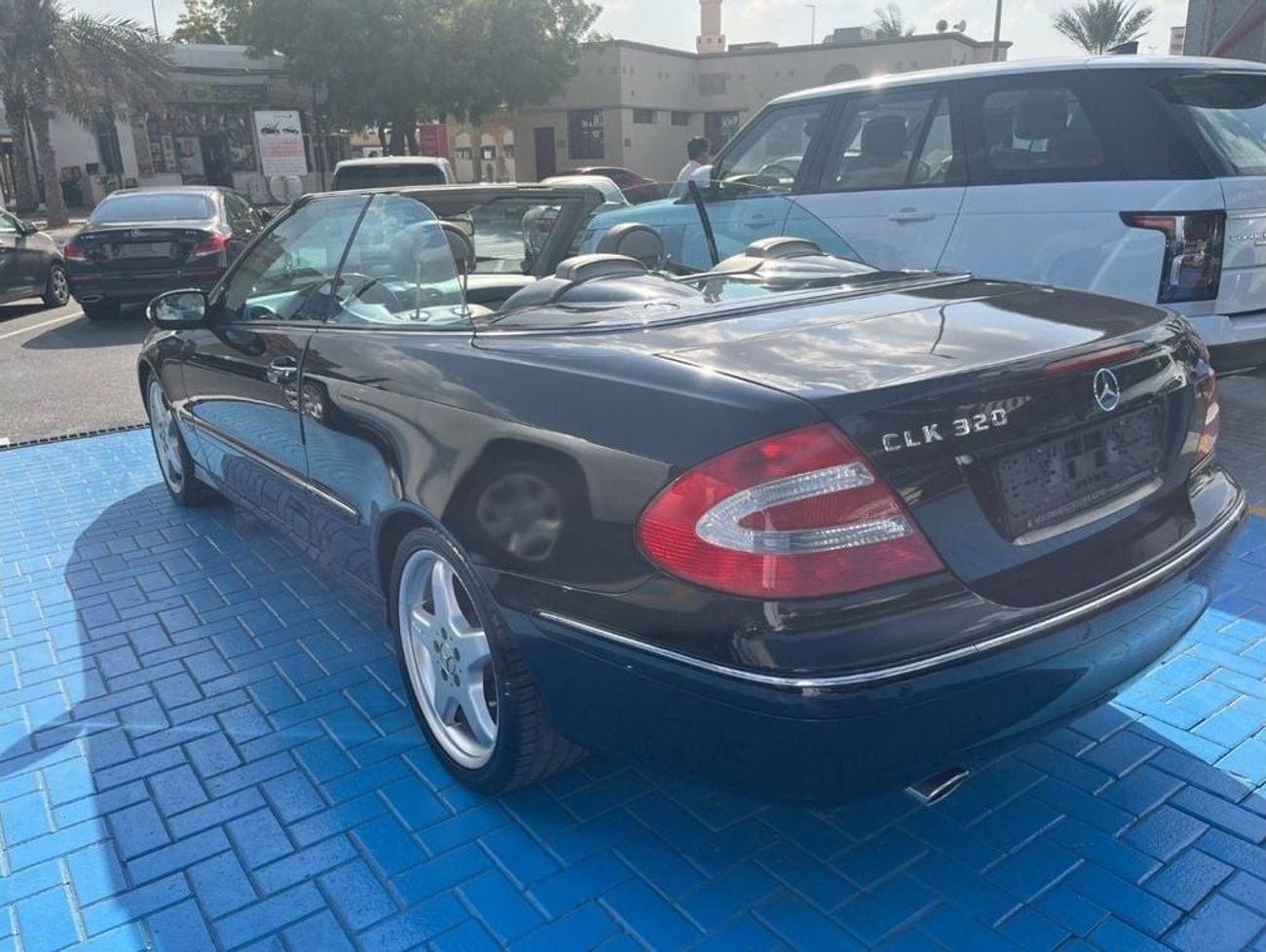 مرسيدس بنز CLK 320