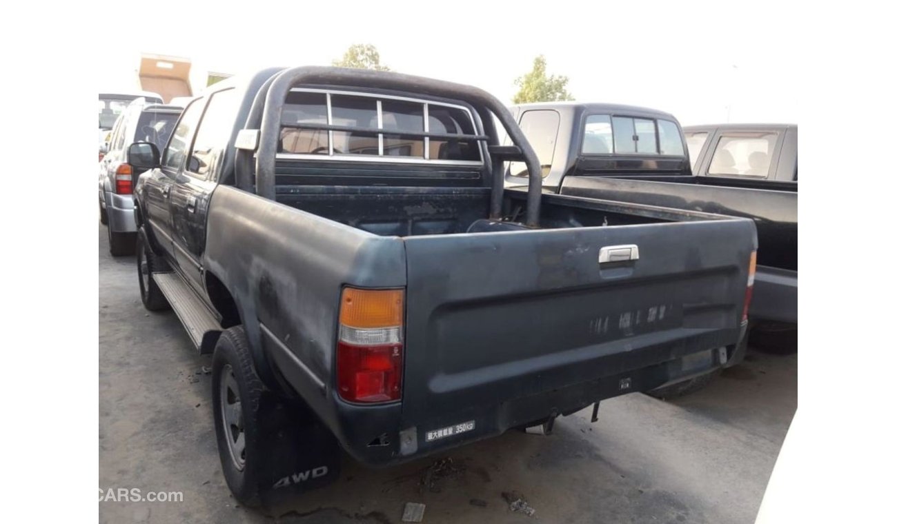 تويوتا هيلوكس Hilux pick up RIGHT HAND DRIVE (Stock no PM 486 )