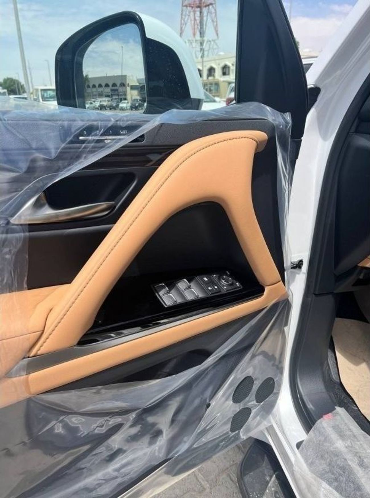 Lexus LX 600 2024 LEXUS LX 600 3.5L SUV WITHOUT SUNROOF PETROL AUTOMATIC ZERO KM