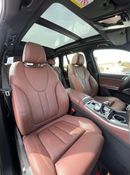 BMW X5 40i xDrive BMW X5 XDrive 40i M package  Head-Up Display  Panoramic Full Option Under warranty Till 2