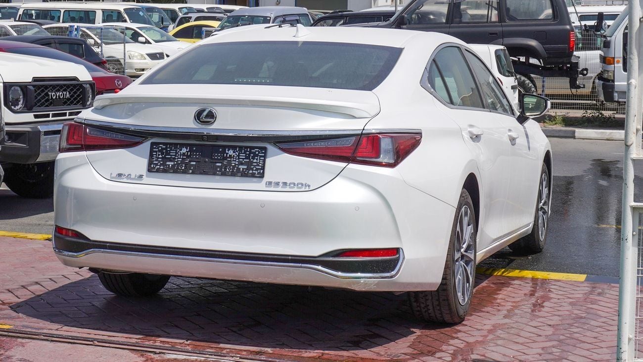 Lexus ES300h PLATINUM 2.5L Hybrid
