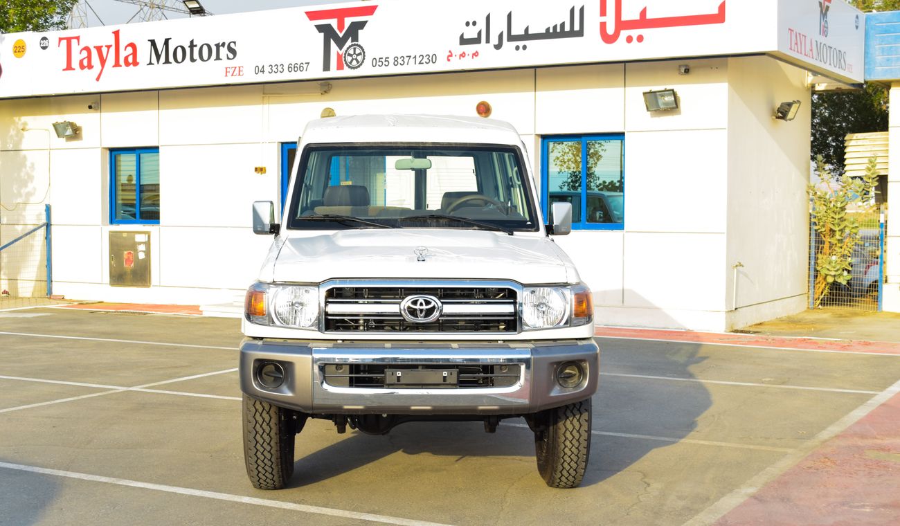 Toyota Land Cruiser 70 4.0 V6