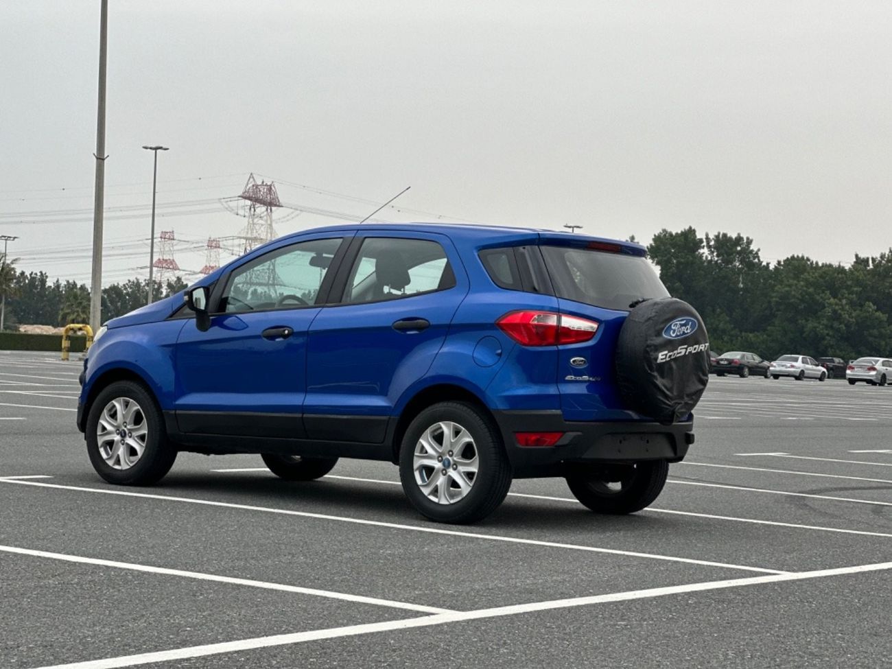 Ford EcoSport MODEL 2016 GCC CAR PERFECT CONDITION INSIDE AND OUTSIDE