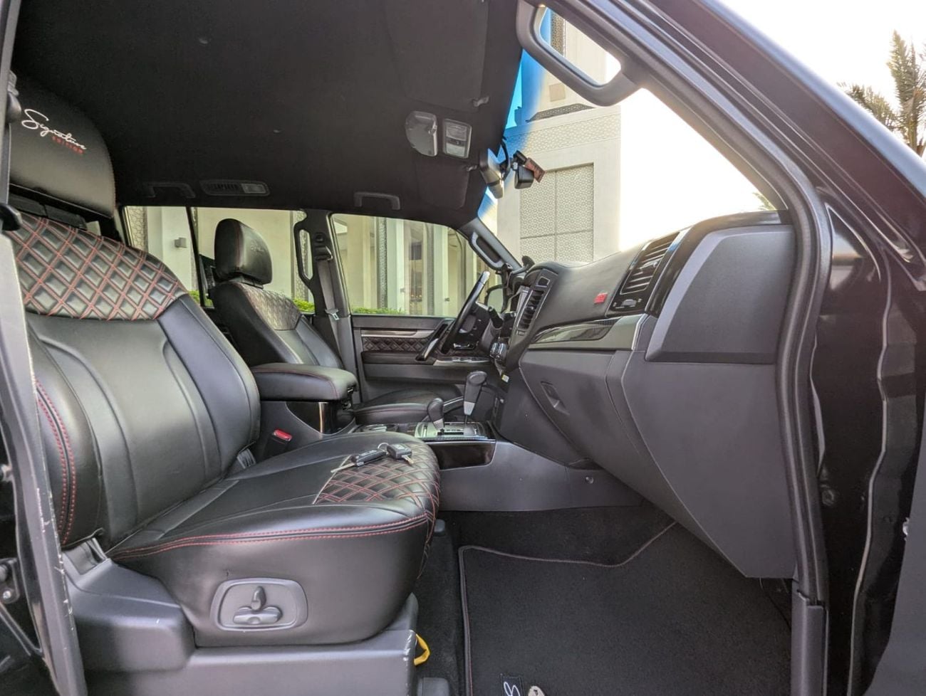 Mitsubishi Pajero Mitsubishi Pajero 2020 LHD black