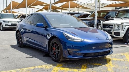 Tesla Model 3 PERFORMANCE
