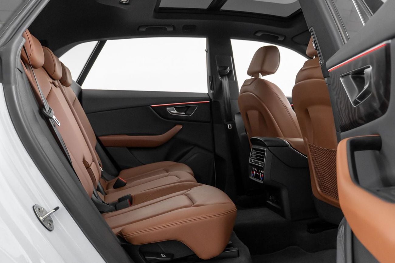 Audi Q8 55 TFSI S-LINE LUXURY 55 TFSI quattro (340 HP) 55TFSi (335 HP)