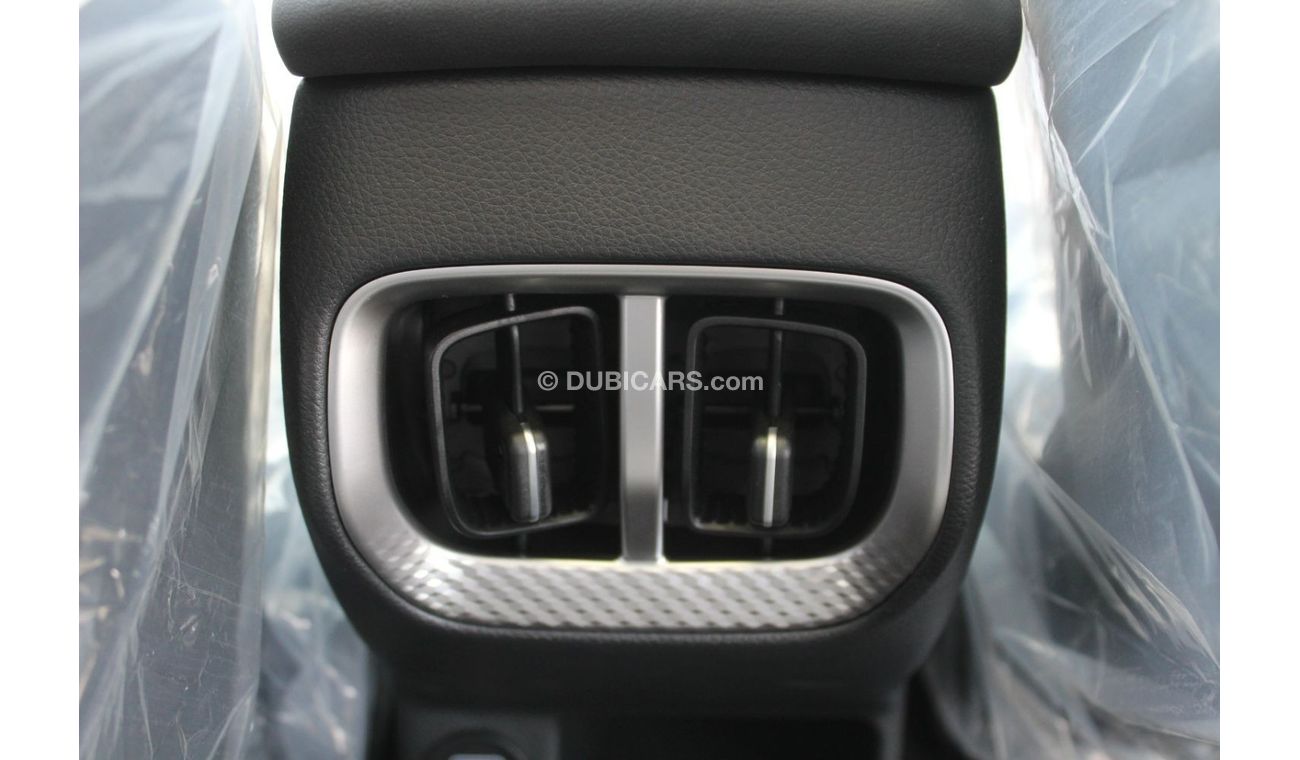 Kia Sonet 1.5L Petrol, Alloy Rims, DVD, Rear Camera, Rear Parking Sensor