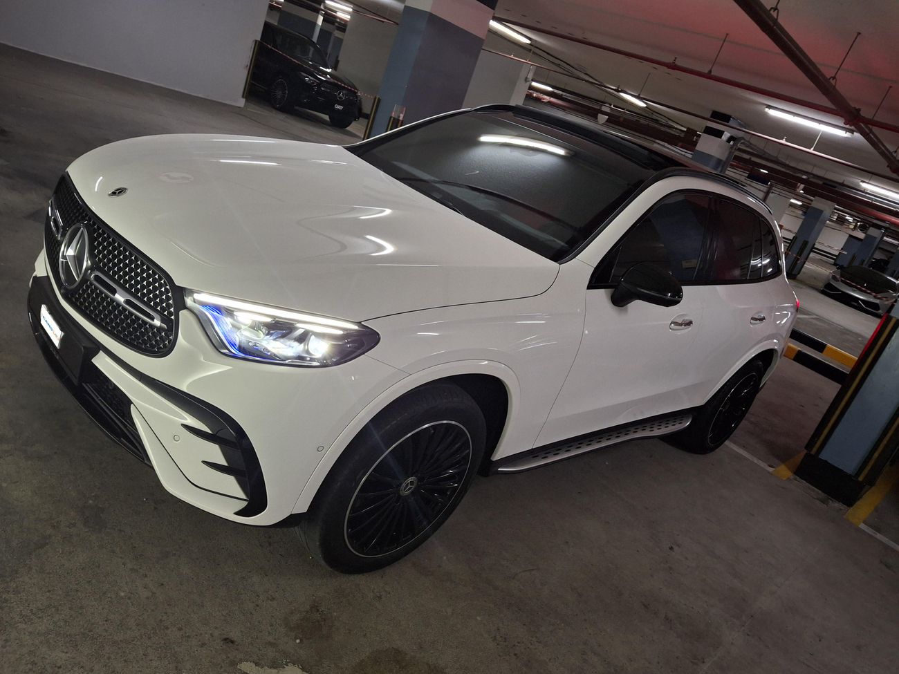 Mercedes-Benz GLC 200 AMG NIGHT EDITION 4 MATIC 2 | Zero Down Payment | Home Test Drive