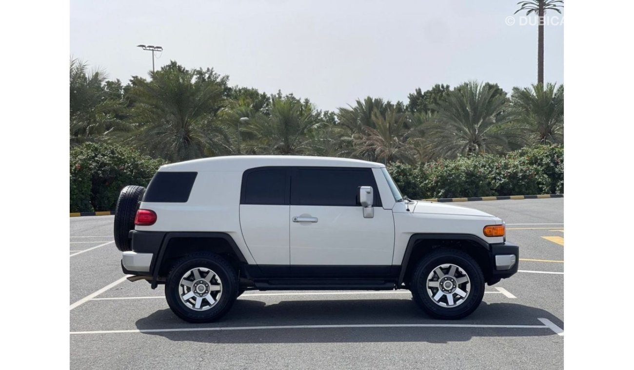 Toyota FJ Cruiser 2023 I 4.0L I Original Paint I Ref#651