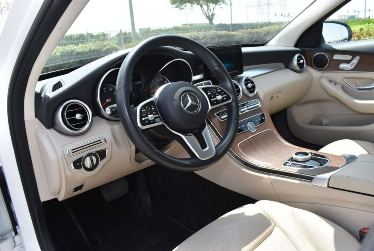 Mercedes-Benz C 300 AMG Pack MERCEDES C300 / 2019 / USA / UNDER WERRANTY