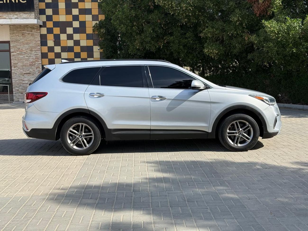 Hyundai Grand Santa Fe