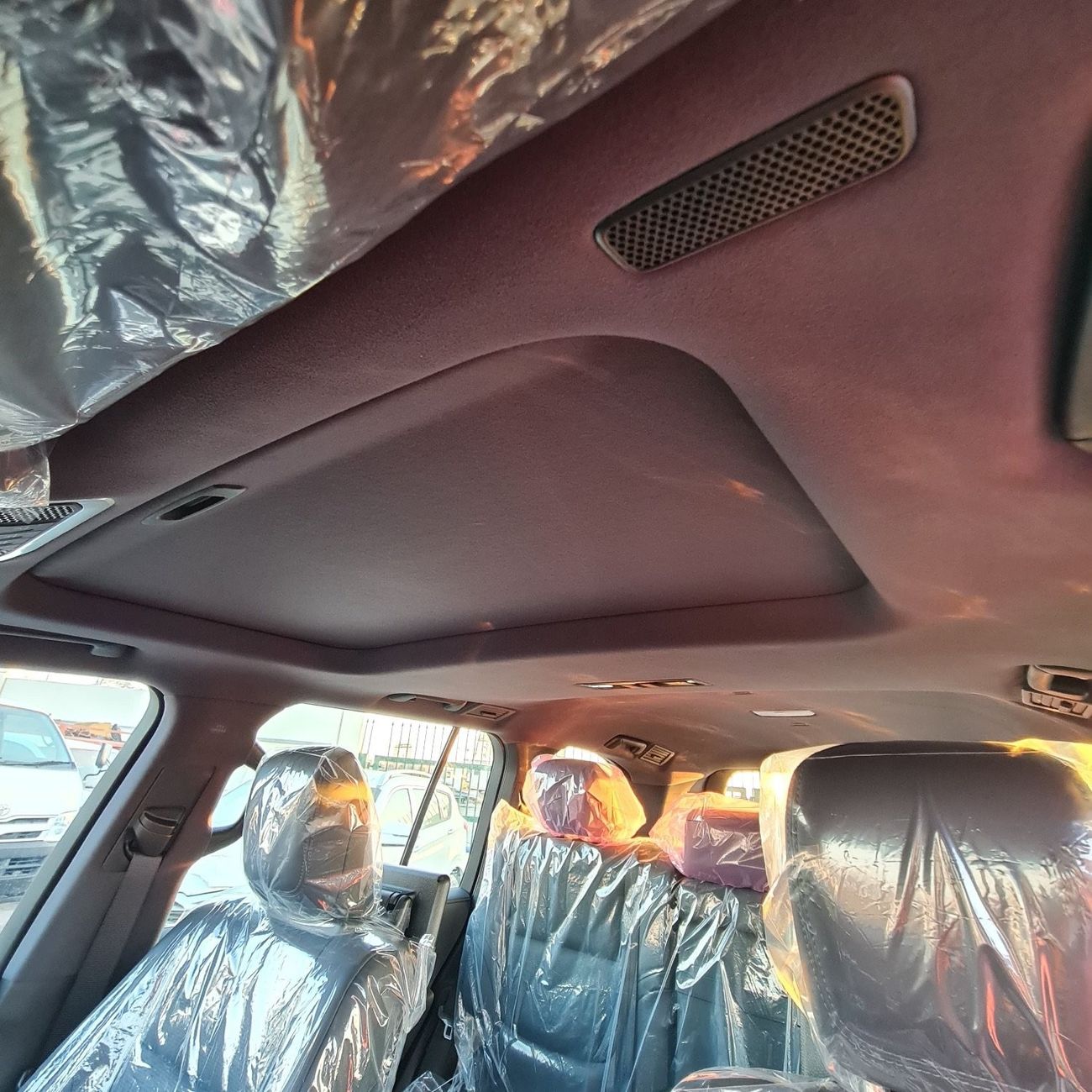 Toyota Land Cruiser 2023 Toyota LC300 3.5L ZX Petrol EU Spec 7 seater