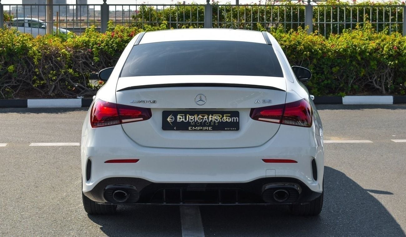 Mercedes-Benz A 35 AMG Premium Mercedes A35 AMG / 2021 / USA