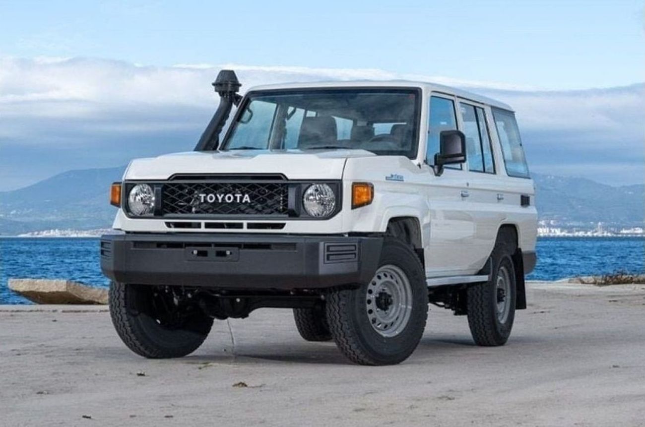 تويوتا لاند كروزر 70 TOYOTA LAND CRUISER LC76 HARDTOP 5DOOR 4.2L V6 DIESEL 2026