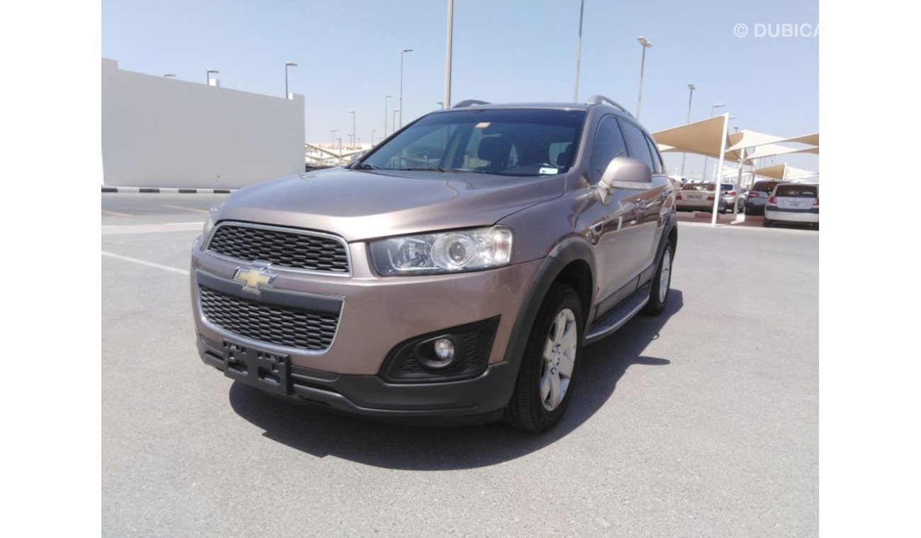 Chevrolet Captiva Chevrolet captiva 2014 gcc very very celen car car