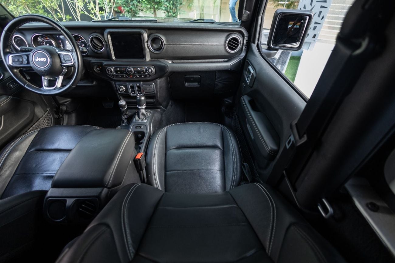 Jeep Wrangler Sahara 3.6L A/T (5 Seater)