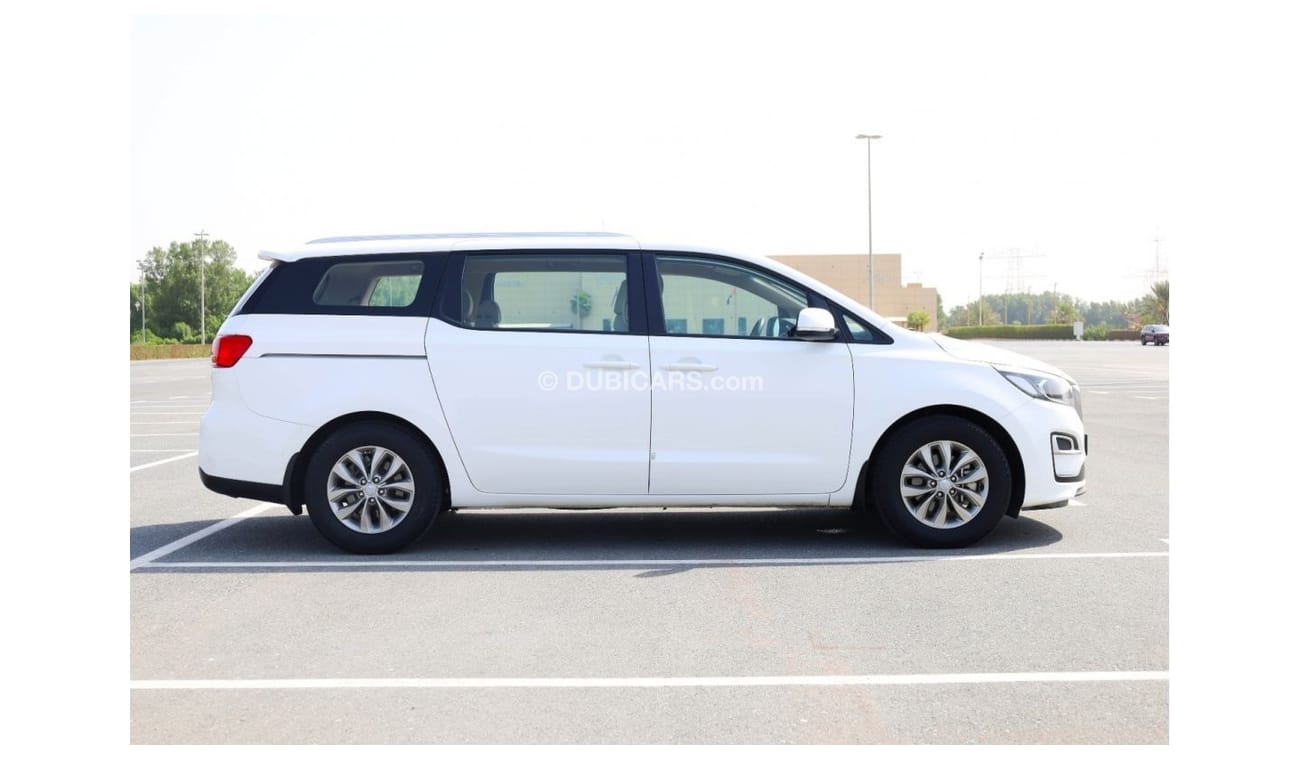 Kia Carnival LX Grand Carnival | 8 Seater | 6 CYL | Very Well Maintained | GCC Specs