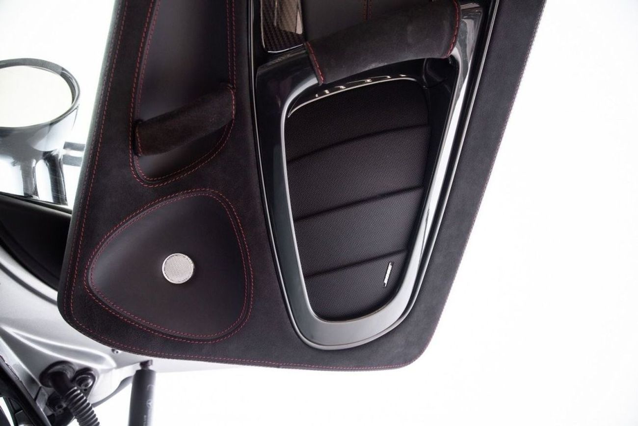 Mercedes-Benz SLR 722