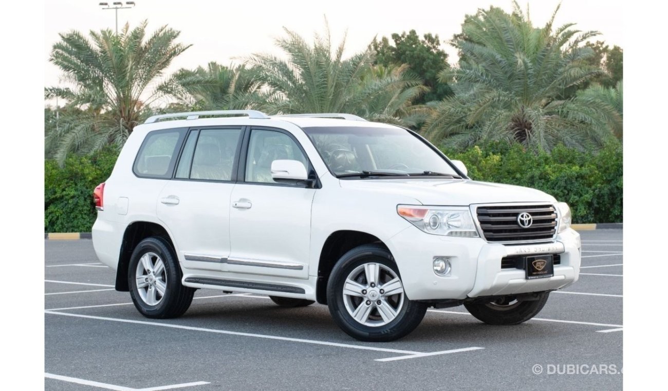 Toyota Land Cruiser 2012 | TOYOTA LAND CRUISER | GXR 4WD 4.6L V8 | GCC SPECS | T11153