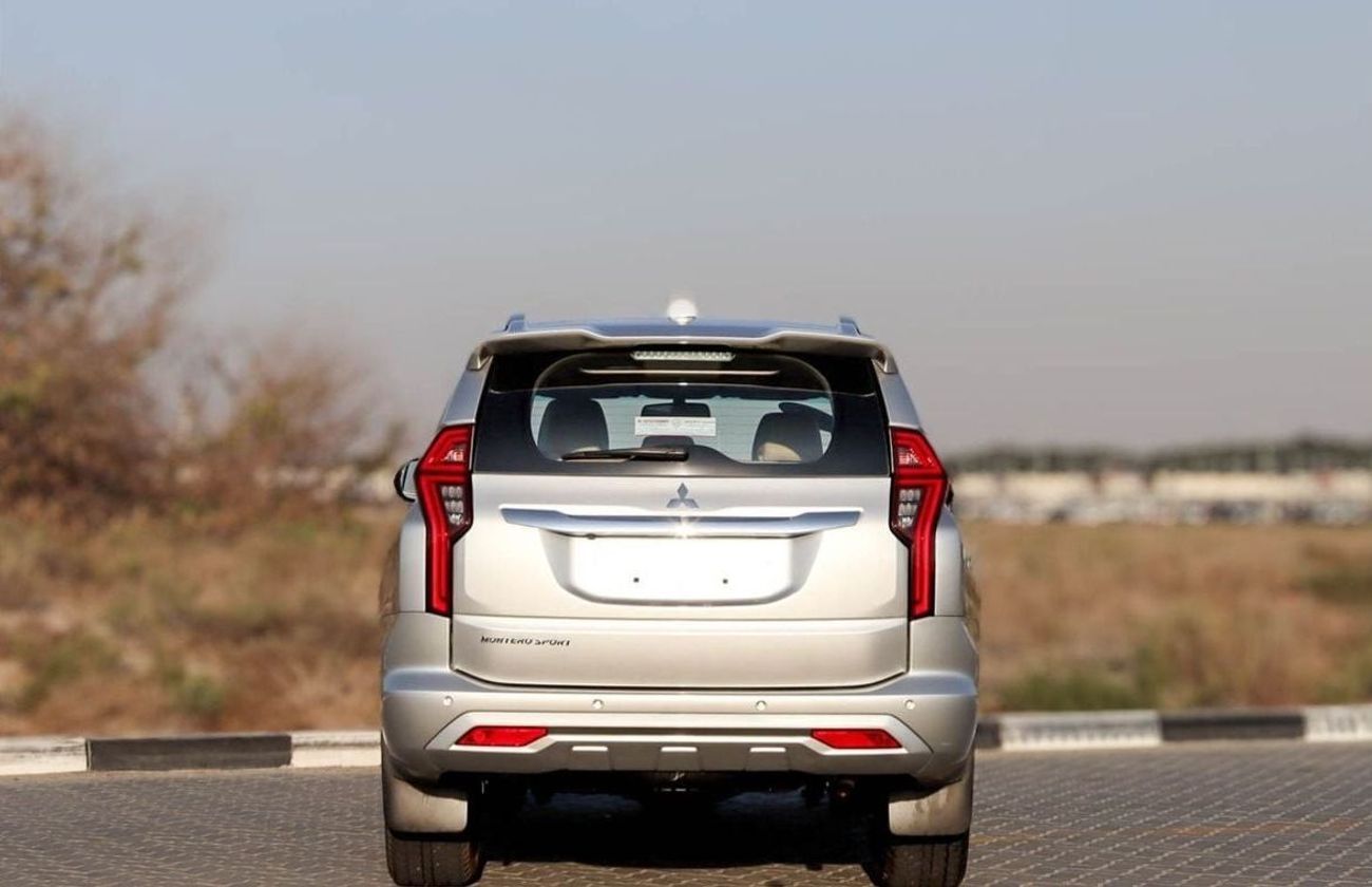 Mitsubishi Montero Sport GLS Premium 3.0L (7 Seater) Mitsubishi Montero Sport 2021 model, GCC, in excellent condition, accide