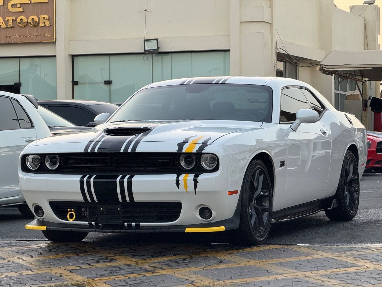 Dodge Challenger SXT Plus 3.6L