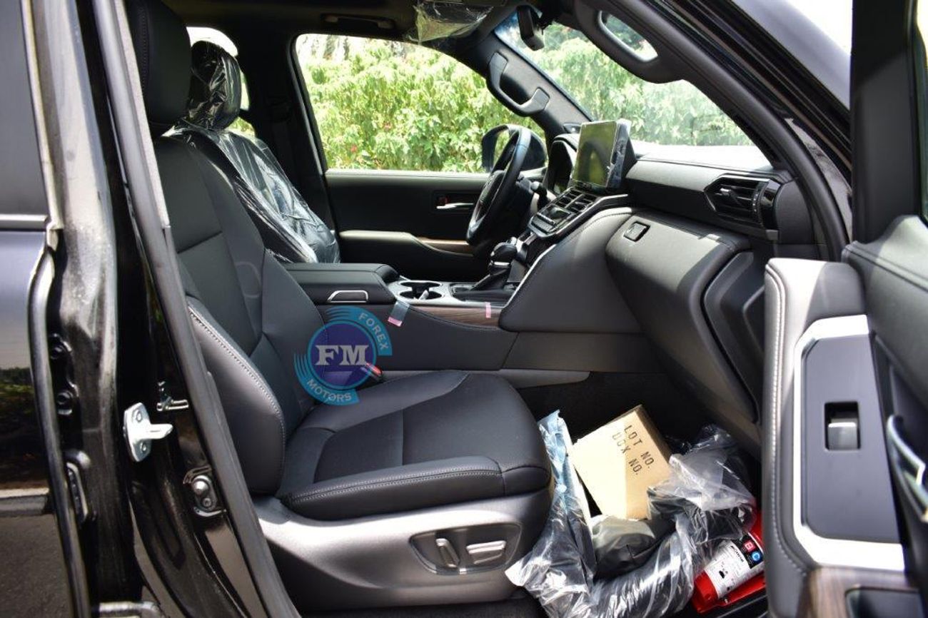 Toyota Land Cruiser 300 GXR V6 3.3L Diesel 7 Seat Automatic Full Option