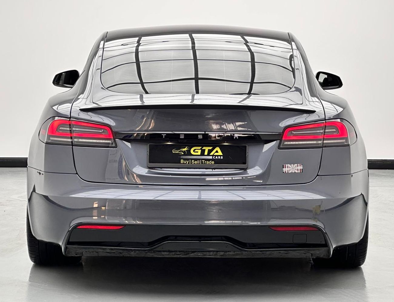 Tesla Model S Plaid (AWD) 2023 Tesla Model S Plaid, May/2027 Tesla Warranty, Tesla Full Service History, GCC