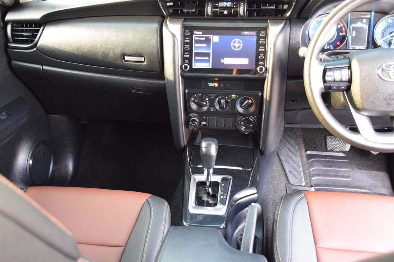 Toyota Fortuner VX2 PLUS VX2 4X4 Diesel 2.8L (Right Hand)