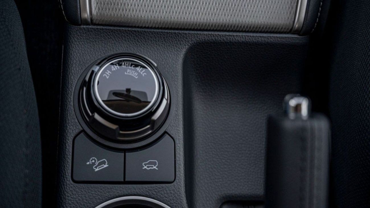 ميتسوبيشي L200 MITSUBISHI L200 SPORTERO DC 2.4D AT 4X4 MY2023