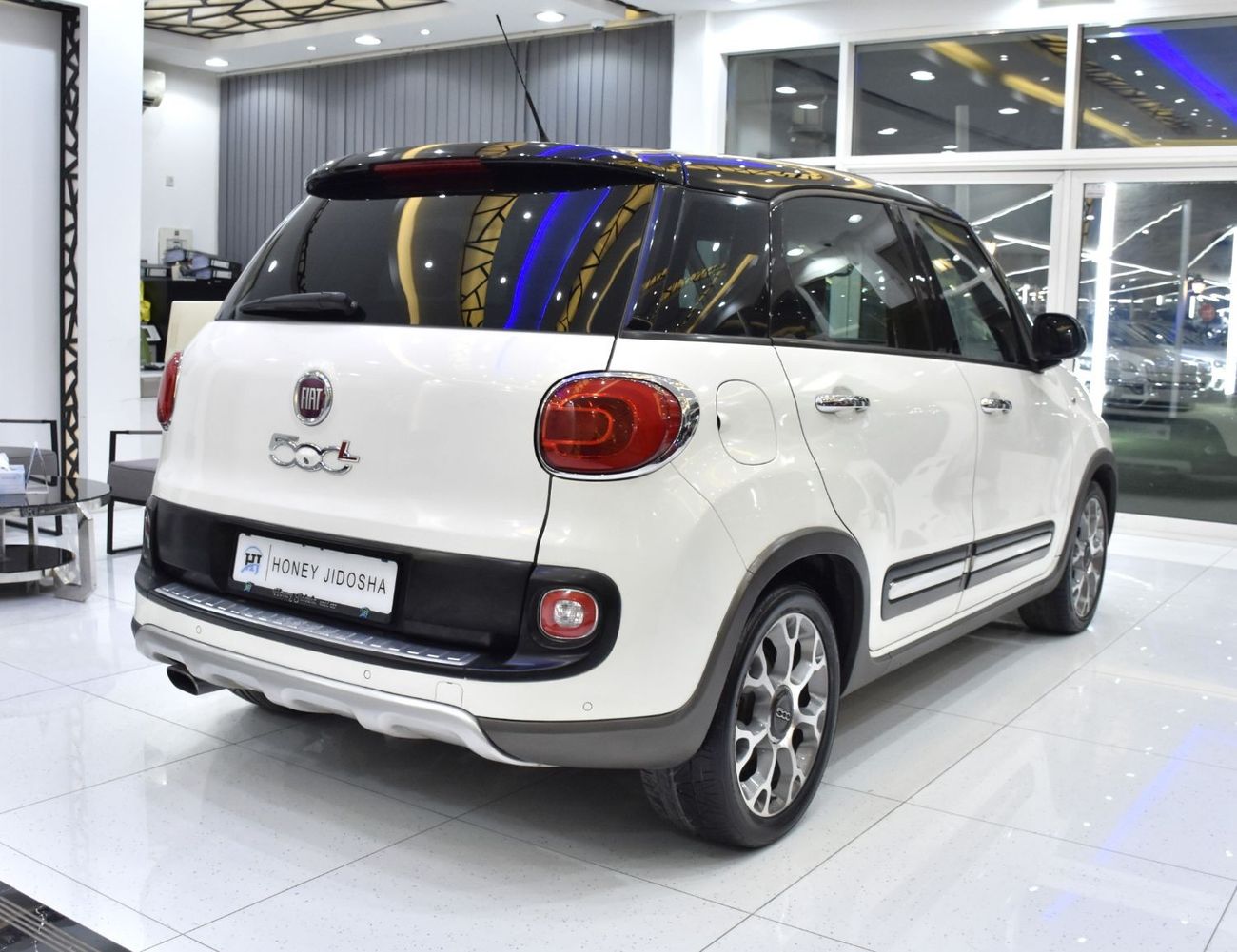 Fiat 500L EXCELLENT DEAL for our FIAT 500 L ( 2015 Model ) in White Color GCC Specs