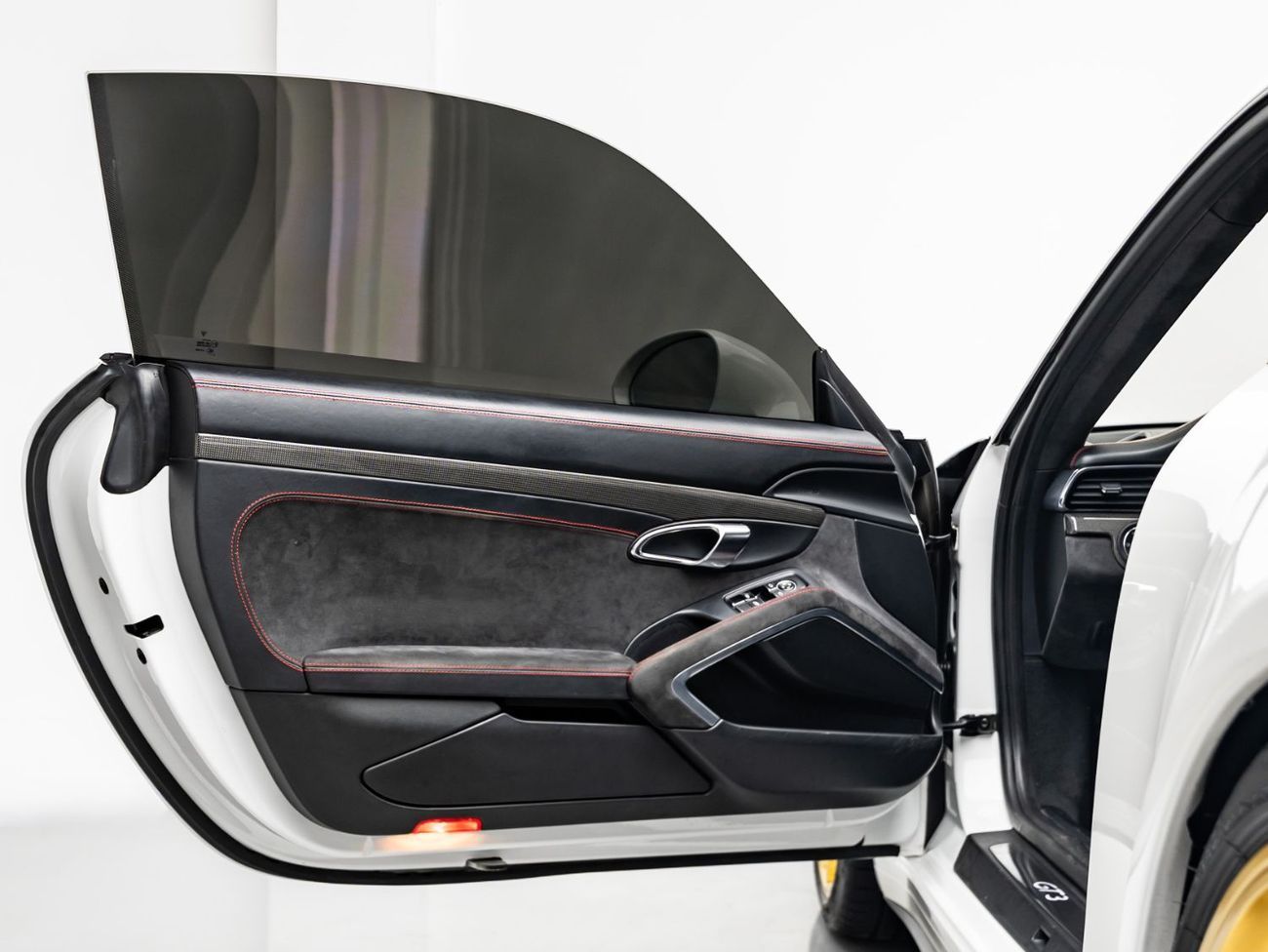 بورش 911 GT3 3.8L (475 HP) Coupe