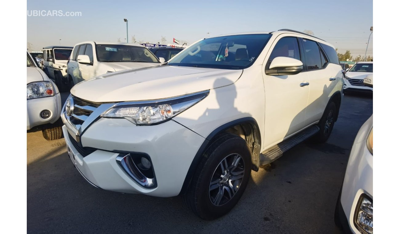 تويوتا فورتونر FORTUNER 2018