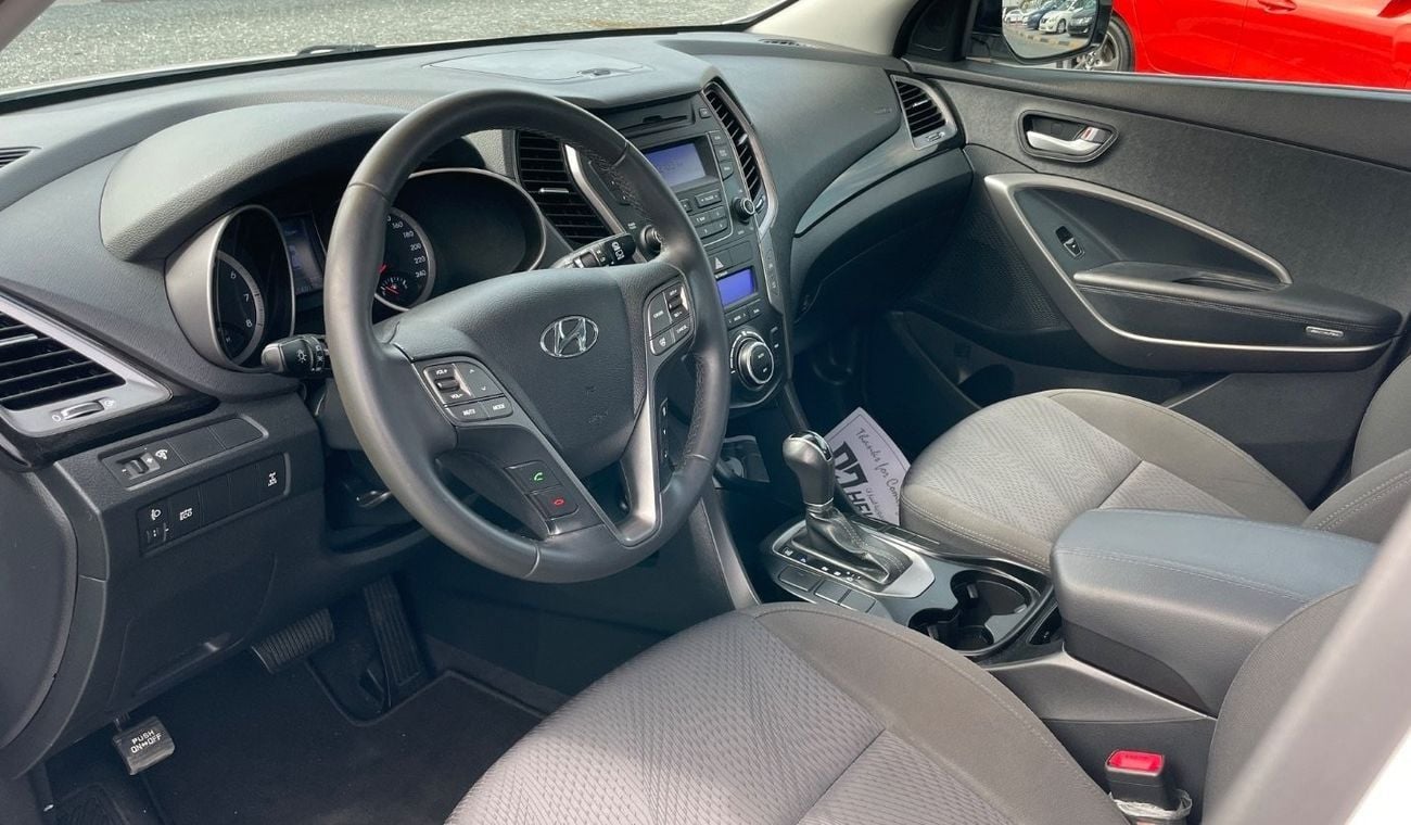 هيونداي سانتا في GCC Full Option, Std 3.3L