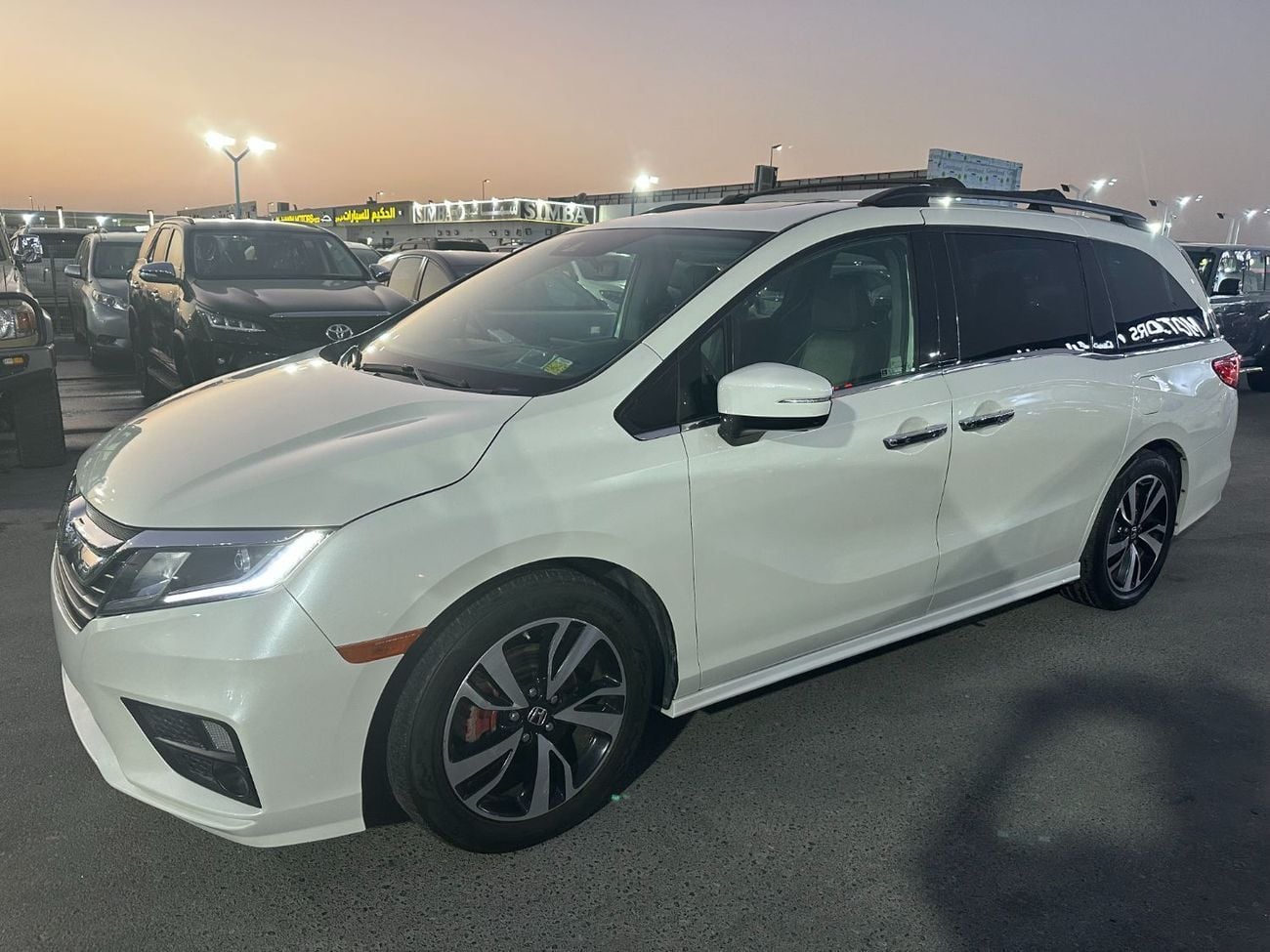 Honda Odyssey TOURING 3.5L