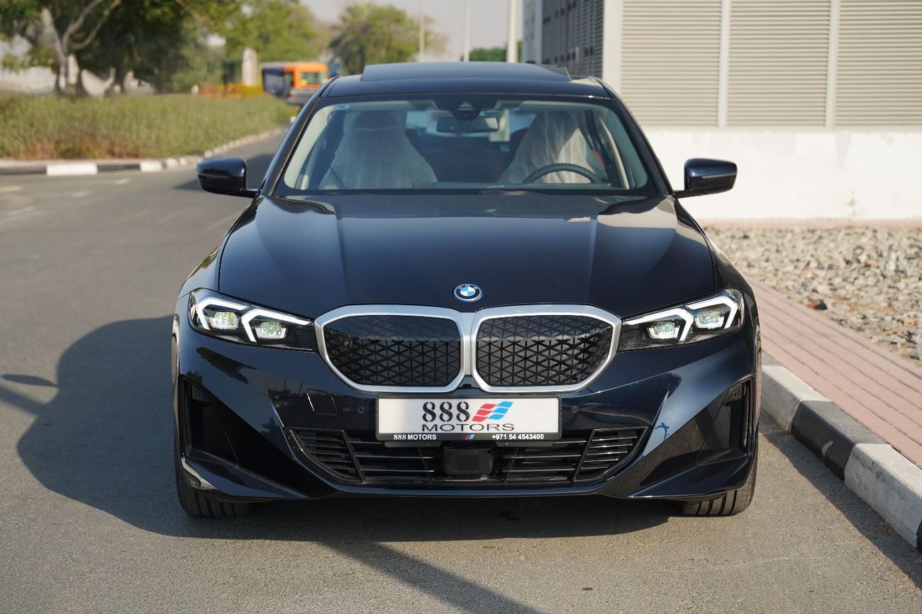 بي أم دبليو i3 2026 BMW e-Drive 35L M-Sport Package FWD 0Km
