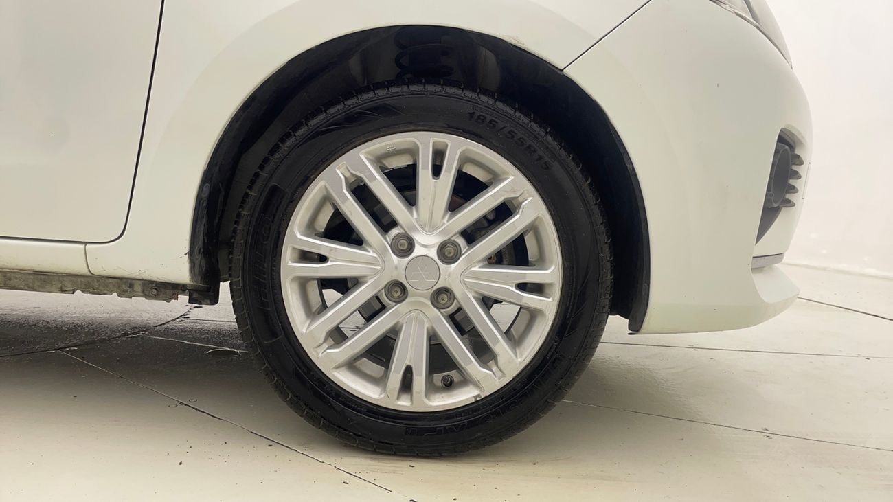 ميتسوبيشي اتراج GLX HIGHLINE 1.2 | بدون دفعة مقدمة | اختبار القيادة في المنزل