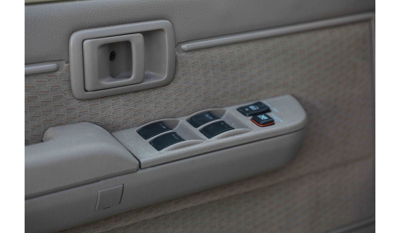 Toyota Land Cruiser Pick Up 2024 TOYOTA LAND CRUISER PICK UP LC79 DC 2.8- BEIGE inside BEIGE | Export Only