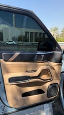 BYD Leopard 8 Smart and Brave Flagship Edition (7 Seats)