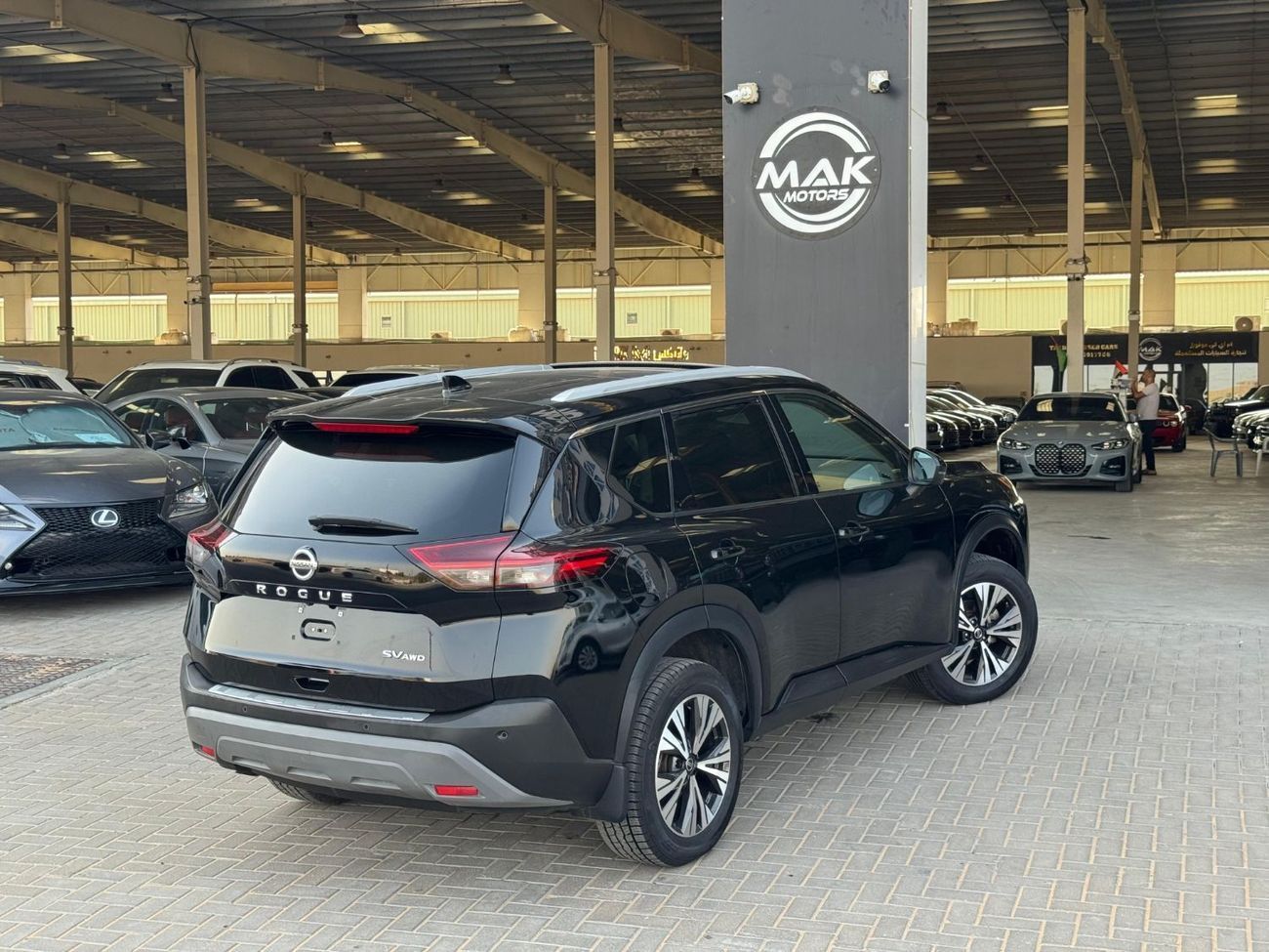 Nissan Rogue 2.5L V4 / LOW MILEAGE 56000 ONLY / PANORAMA / ACTIVE RADAR / ROAD ASSIST / REMOTE START