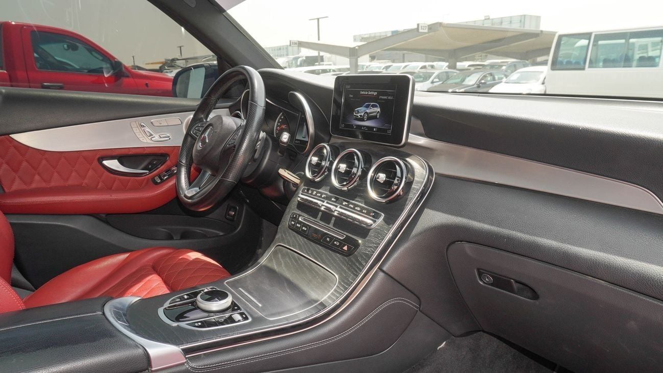 Mercedes-Benz GLC 300