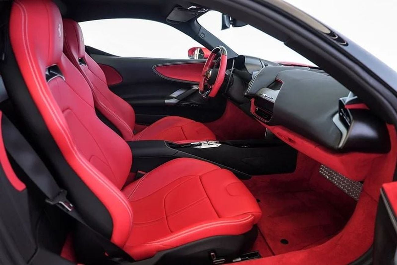 فيراري SF90 ستراديل STRADALE