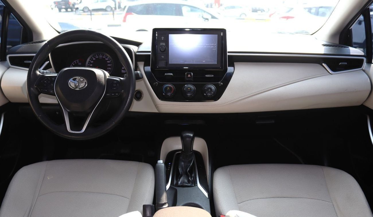 تويوتا كورولا تويتا كرولا - 2022- خليجى - بدون حواداث - فل أوبشن  رقم واحد - بمحرك 1.6- بحاله ممتازه